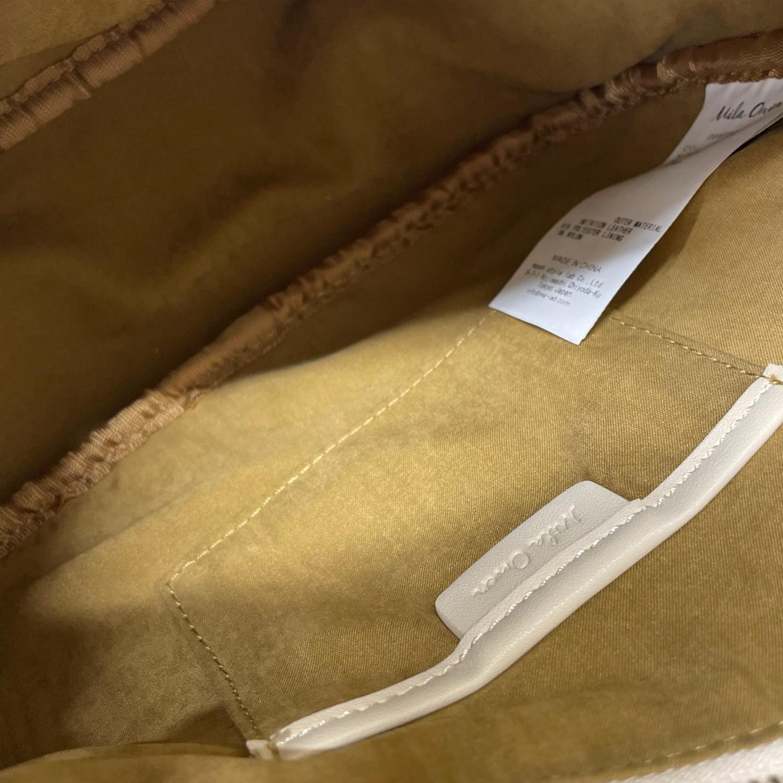 ハンドバッグ アシンメトリートップバッグ 白