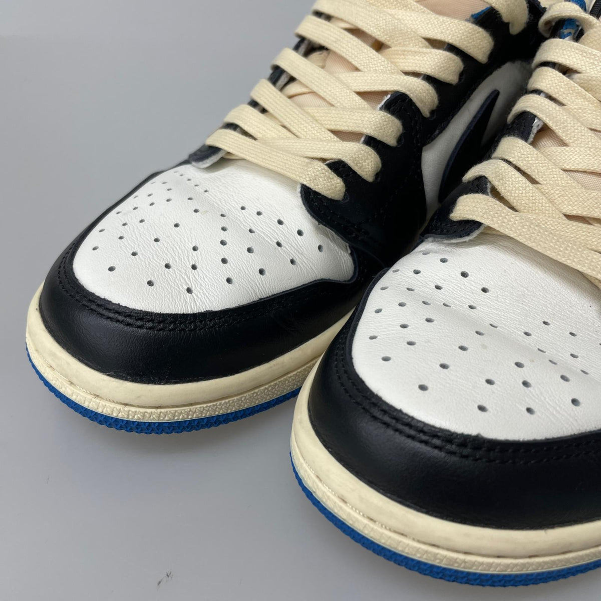スニーカー ×Travis Scott × fragment AJ1 LOW 25.5cm (US7 1/2 UK7 EU41)