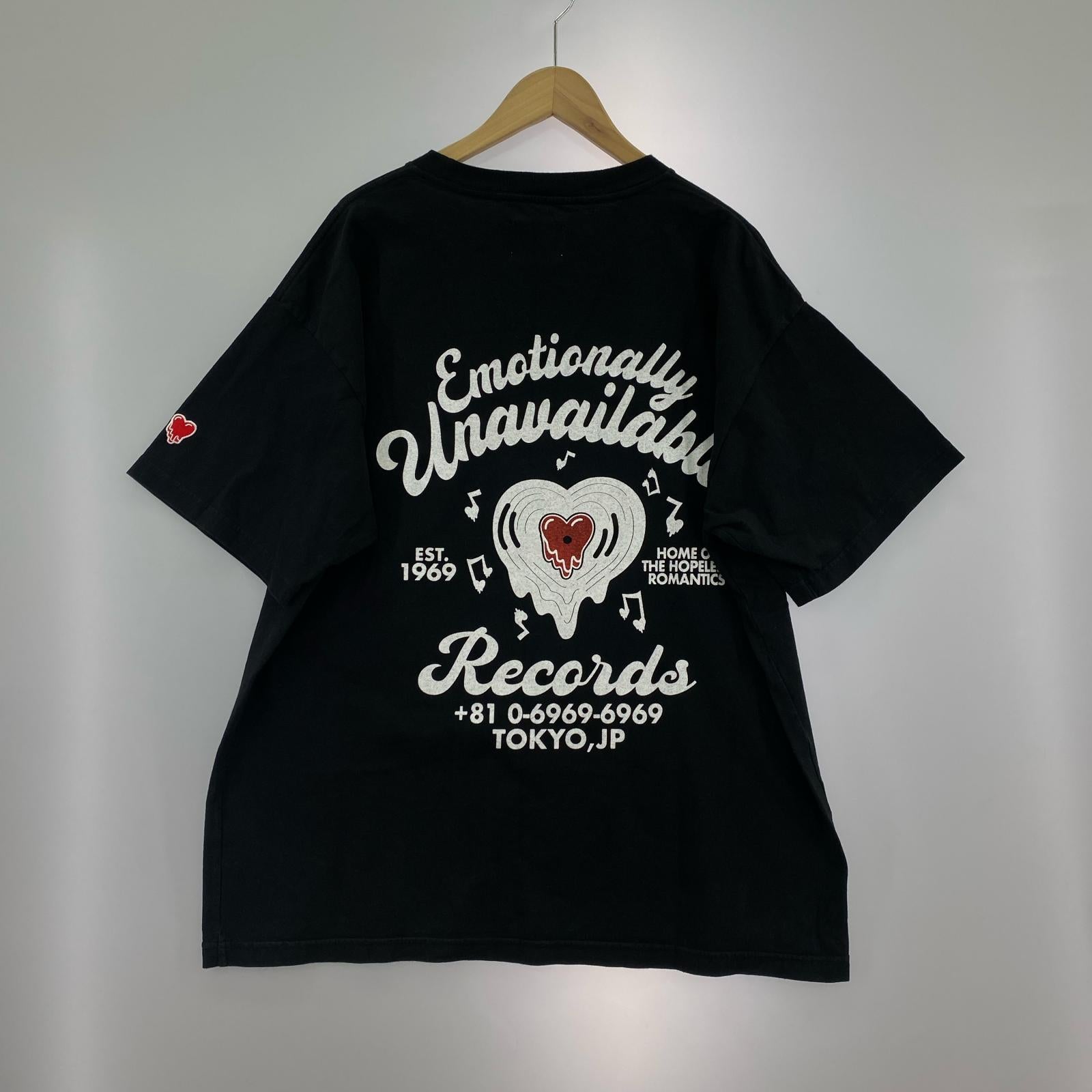 半袖Tシャツ Emotionally Unavailable バックプリントTee 黒 ブラック