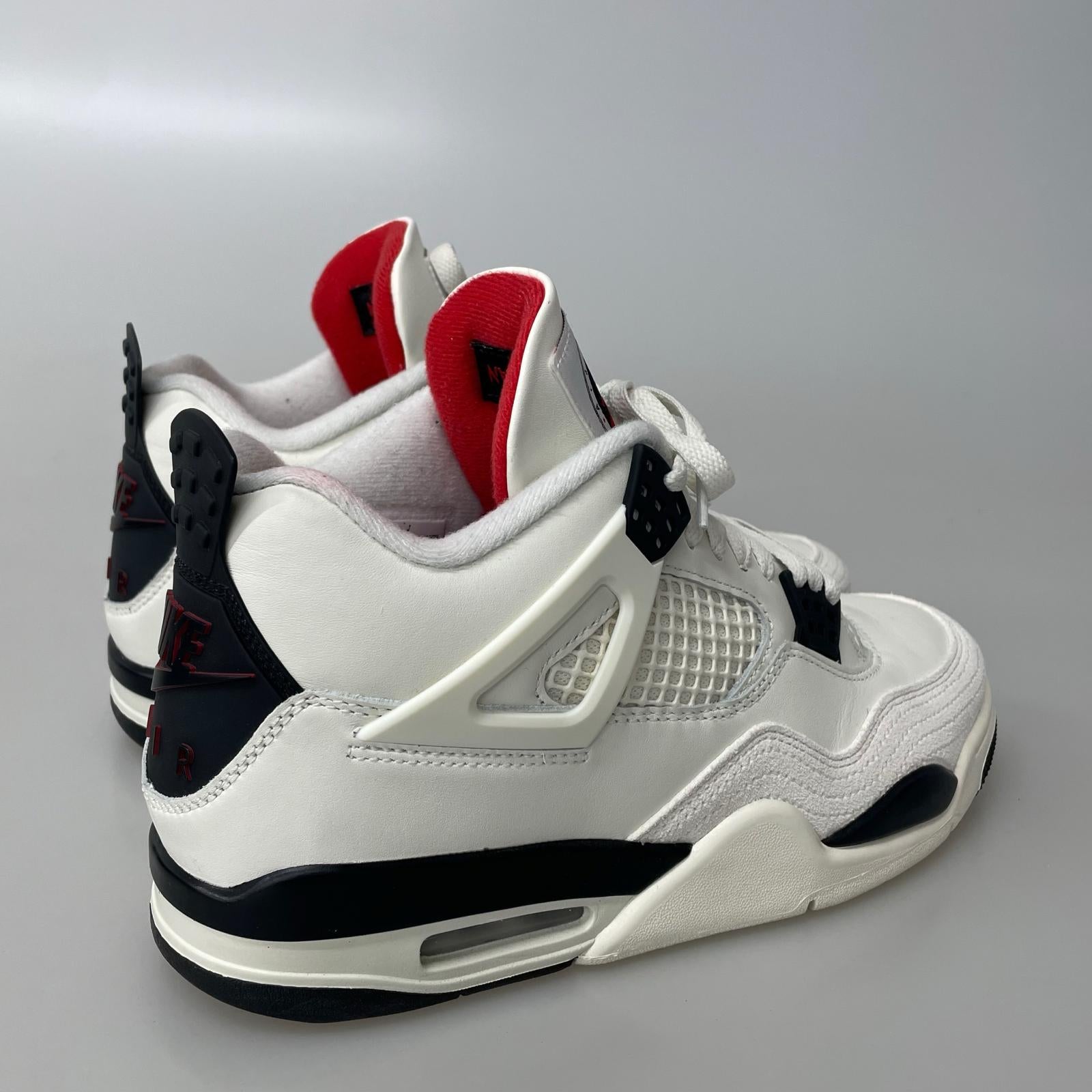 スニーカー AIR JORDAN 4 RETRO FLIGHT CLUB 26.5cm 26.5cm (US8 1/2 UK8 EU43) ホワイト