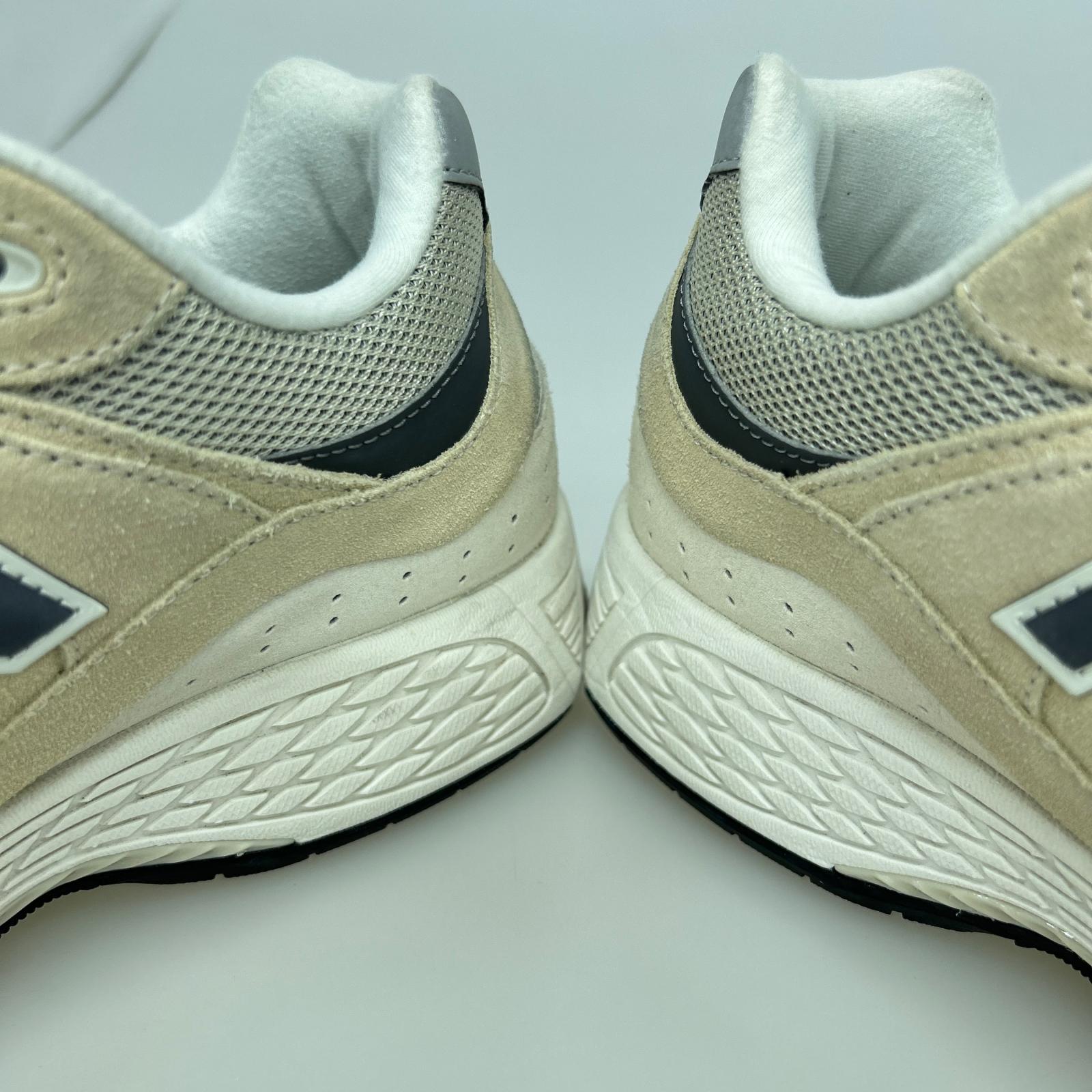 スニーカー M2002RFA LIGHT BEIGE 28cm (US10 UK9 1/2 EU46)