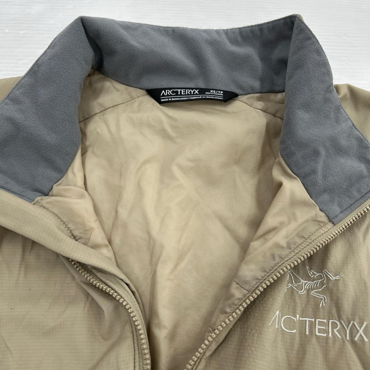 ジャケット ATOM JACKET ベージュ XS ベージュ