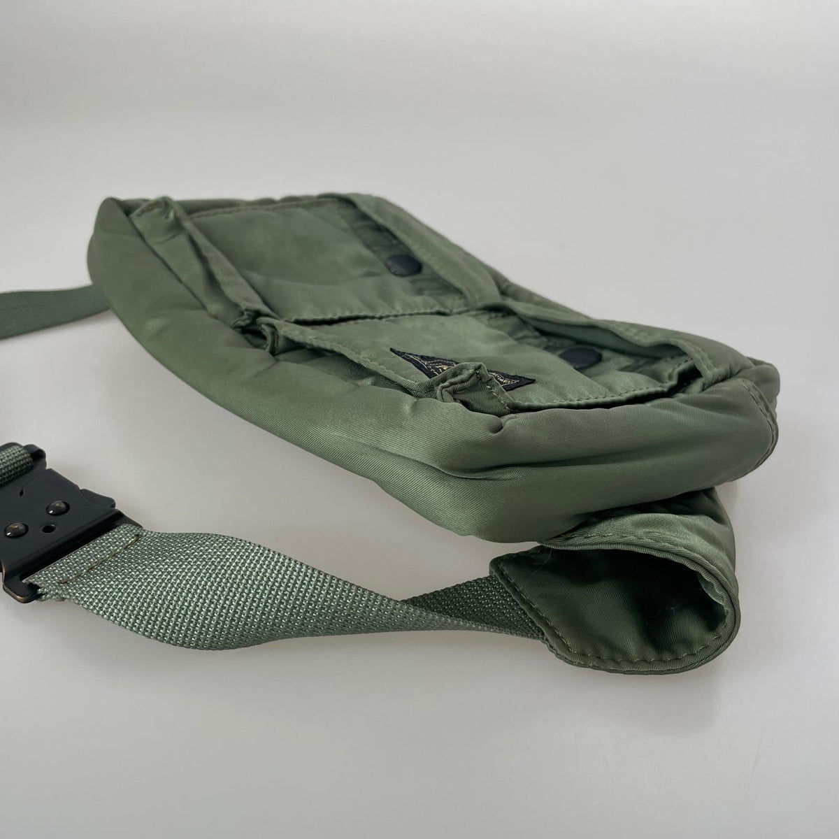 ボディバッグ TANKER SHOULDER BAG カーキ グリーン