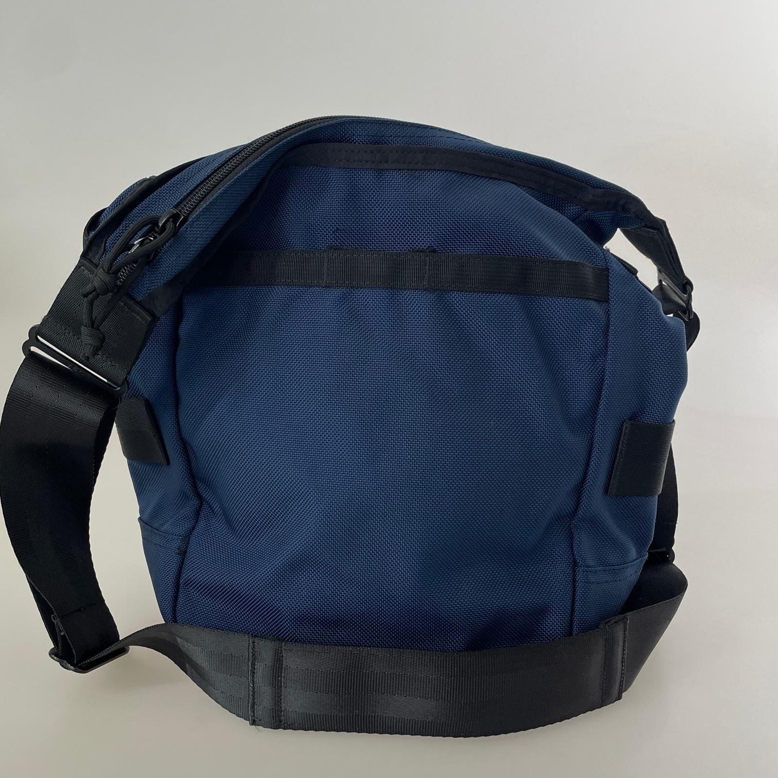 ショルダーバッグ BRIEFING DAY TRIPPER 紺 ネイビー