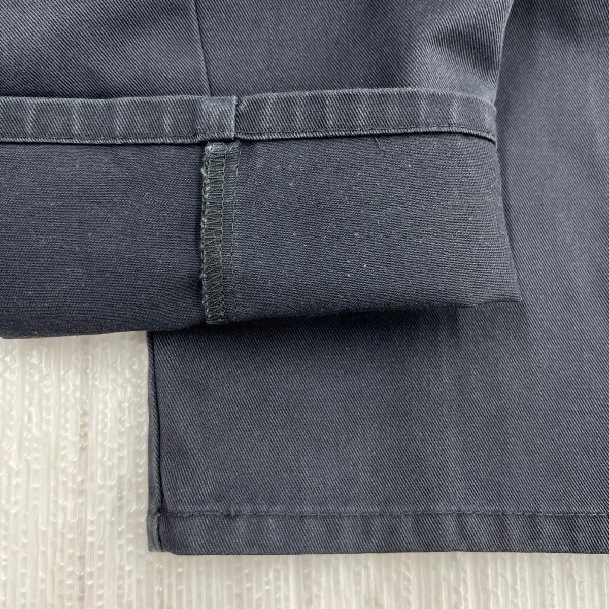 パンツ T-02 TAPERED FIT PANTS(32)グレー 32 グレー