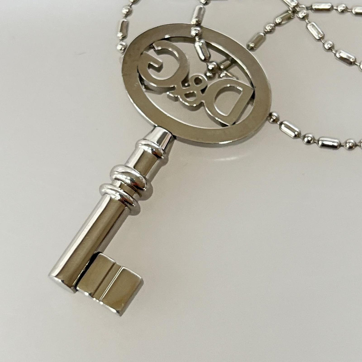 ネックレス キーデザイン ロゴ