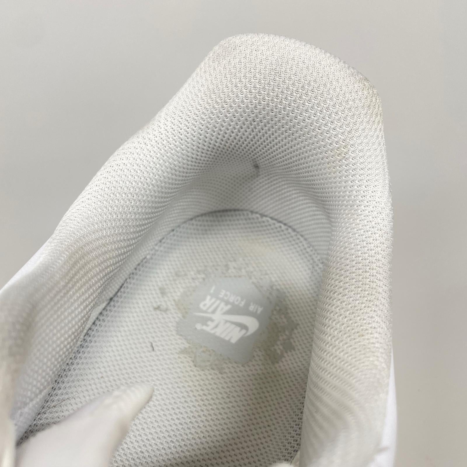 スニーカー AIR FORCE 1 07 白 (27㎝) CW2288-111 27cm (US9 UK8 1/2 EU44) ホワイト