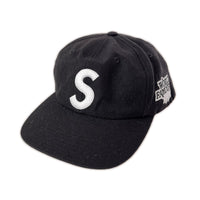 キャップ 26SS World Famous S Logo 6-Panel ブラック