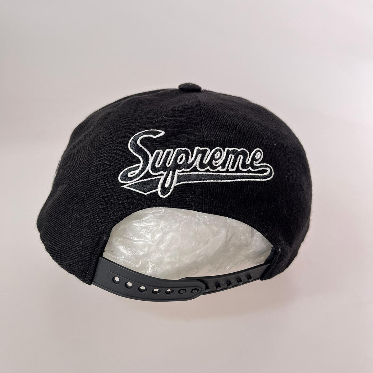 キャップ 26SS World Famous S Logo 6-Panel ブラック