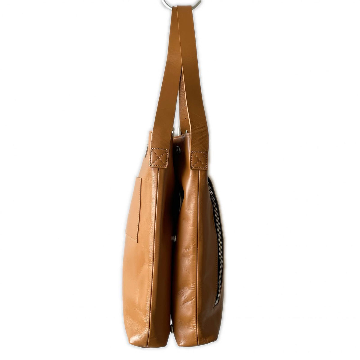 ショルダーバッグ 三角プレート DOCKING SHOULDER BAG キャラメル ブラウン
