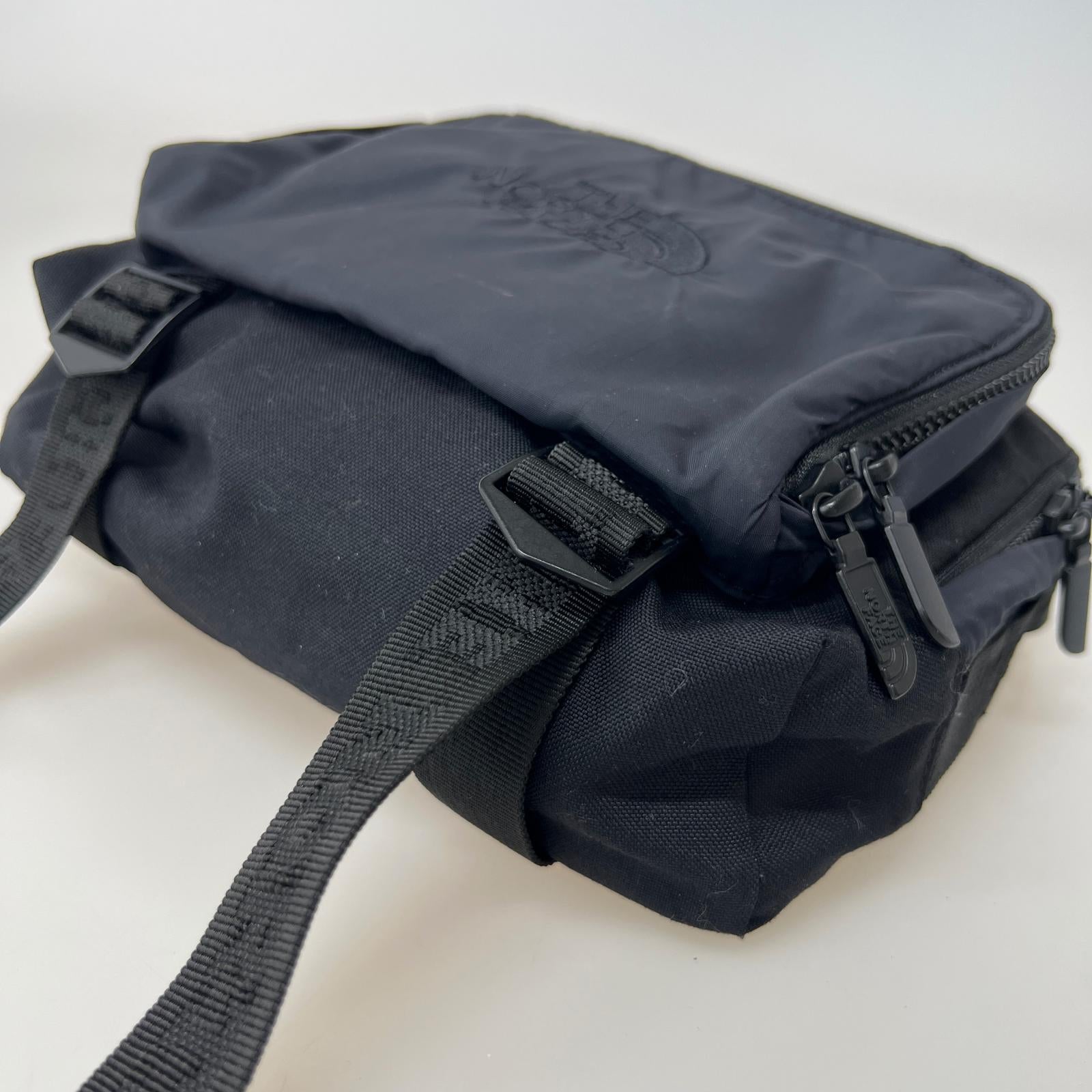 ショルダーバッグ CORDURA Nylon Shoulder Bag ブラック