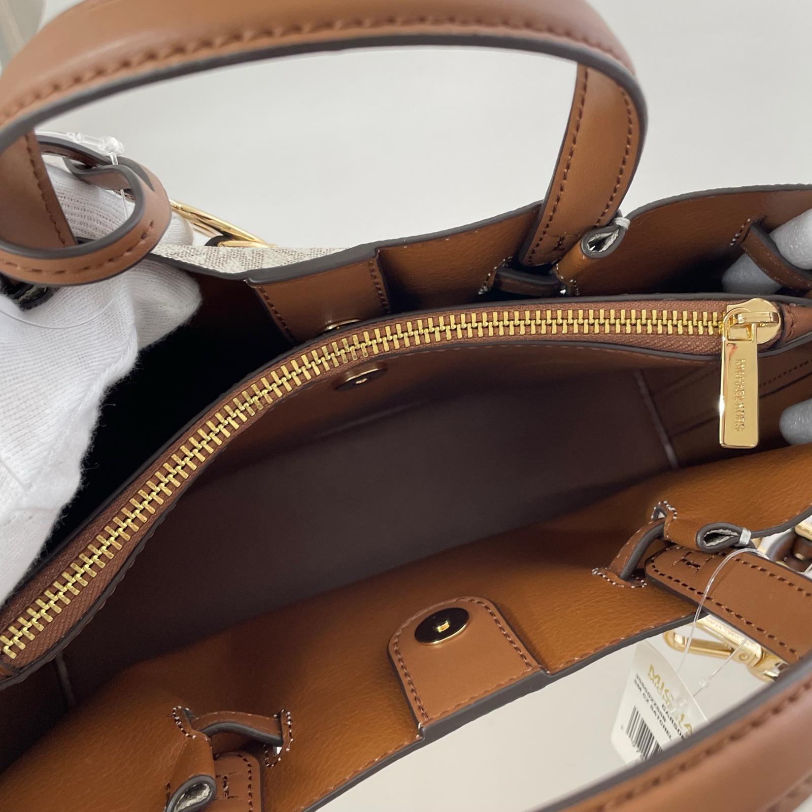 ショルダーバッグ MKシグネチャー トートバッグ ベージュ