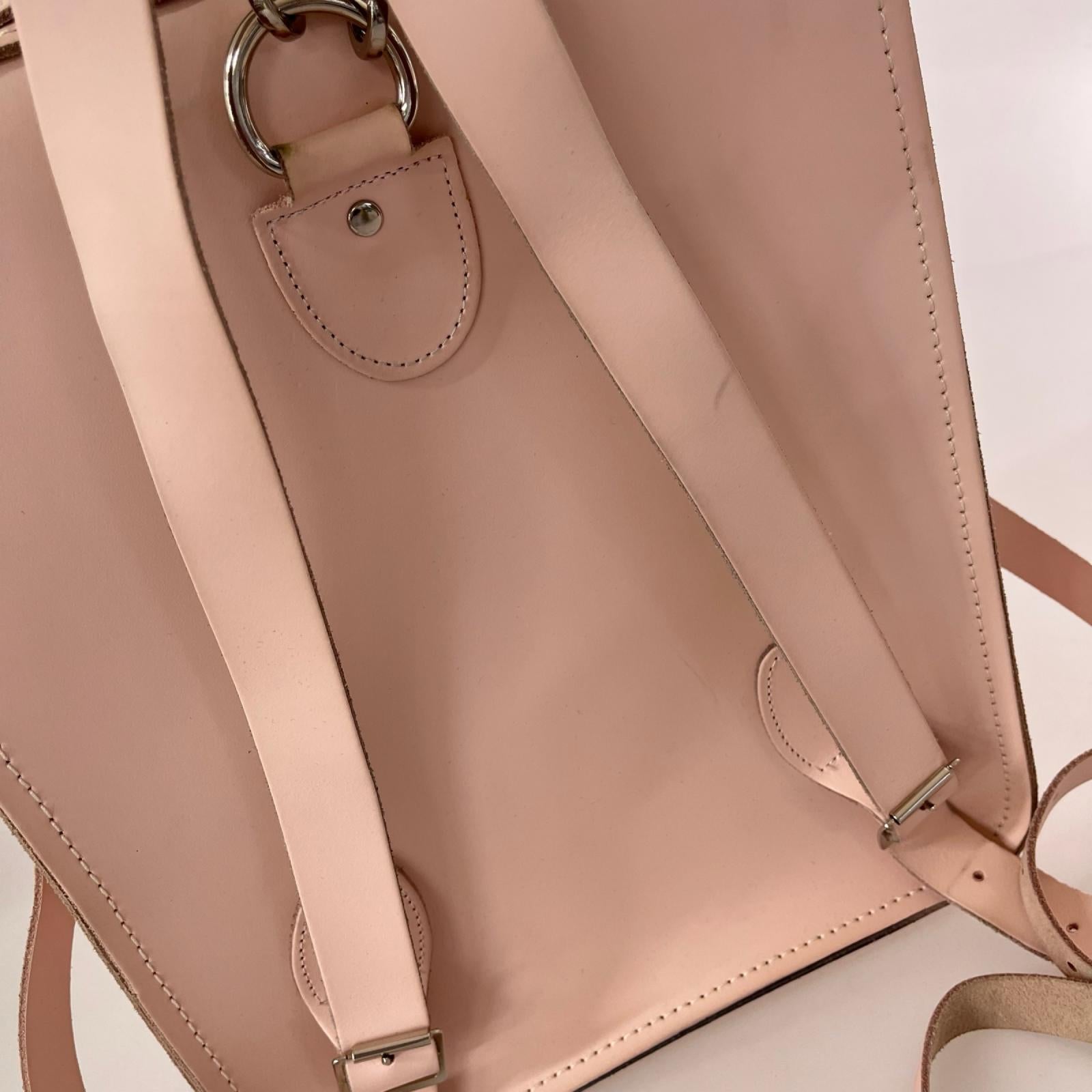 リュック・デイパック Zatchels シティバックパック ピンク