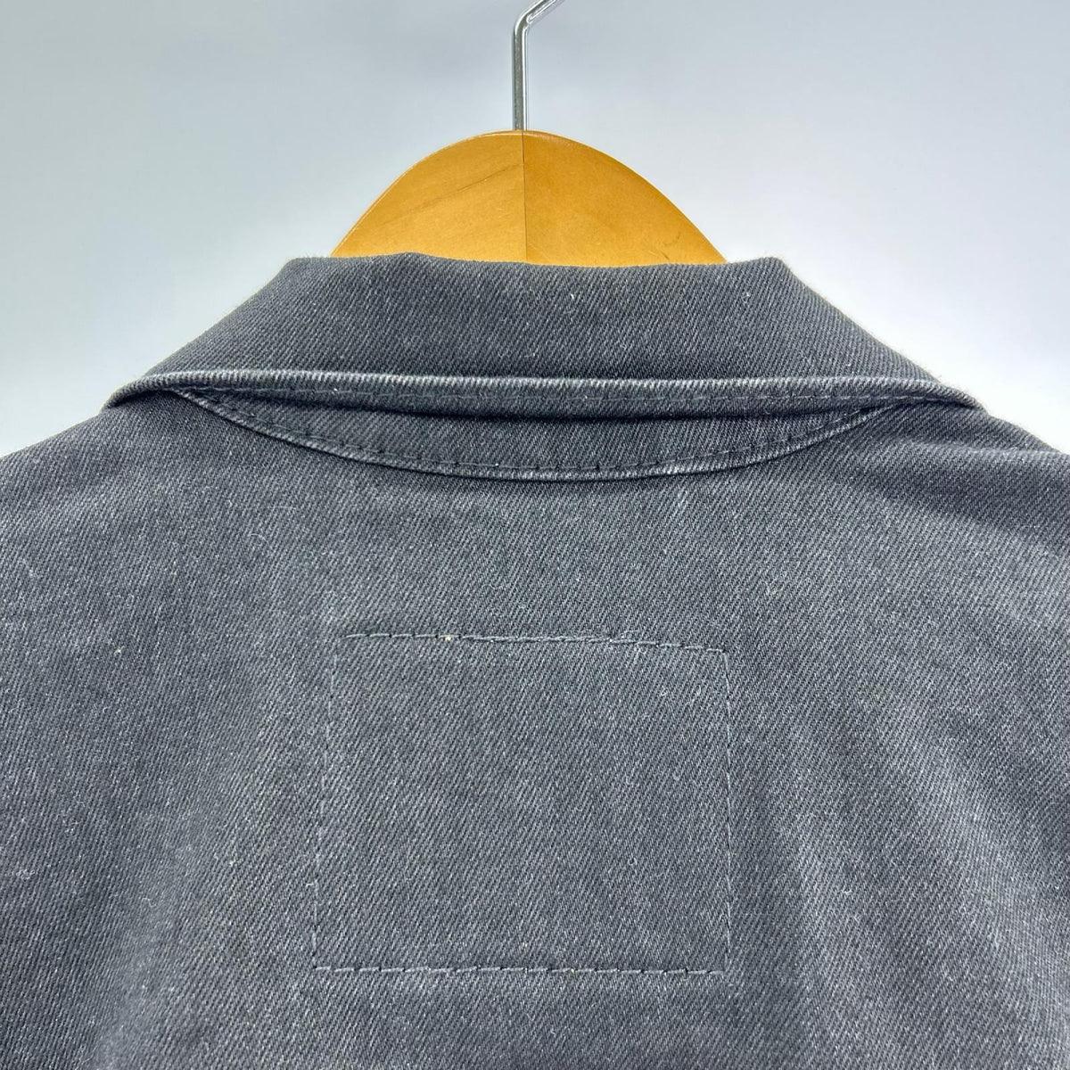 ジャケット premium trucker jacket 黒(L) L ブラック