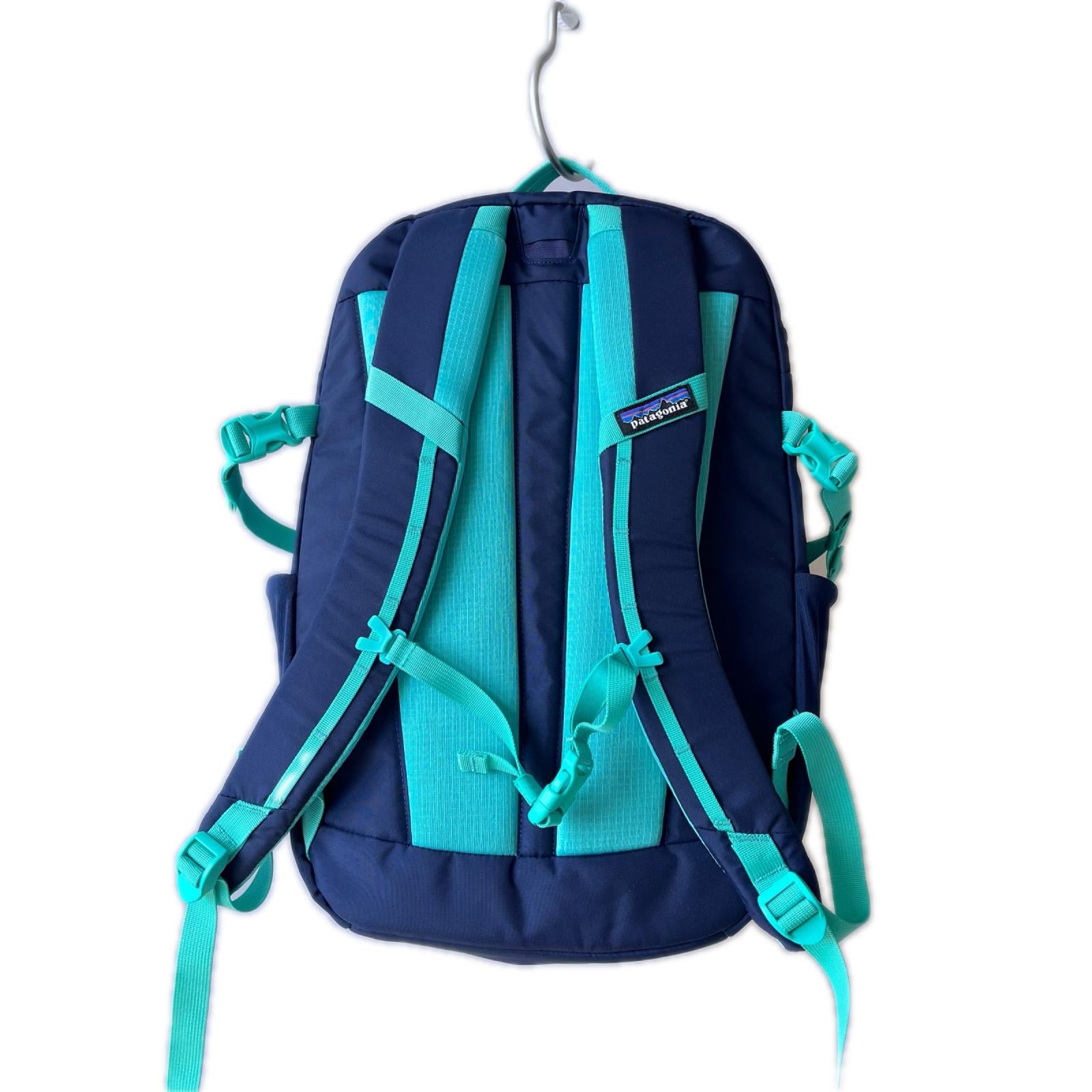 リュック・デイパック Refugio Day Pack ネイビー