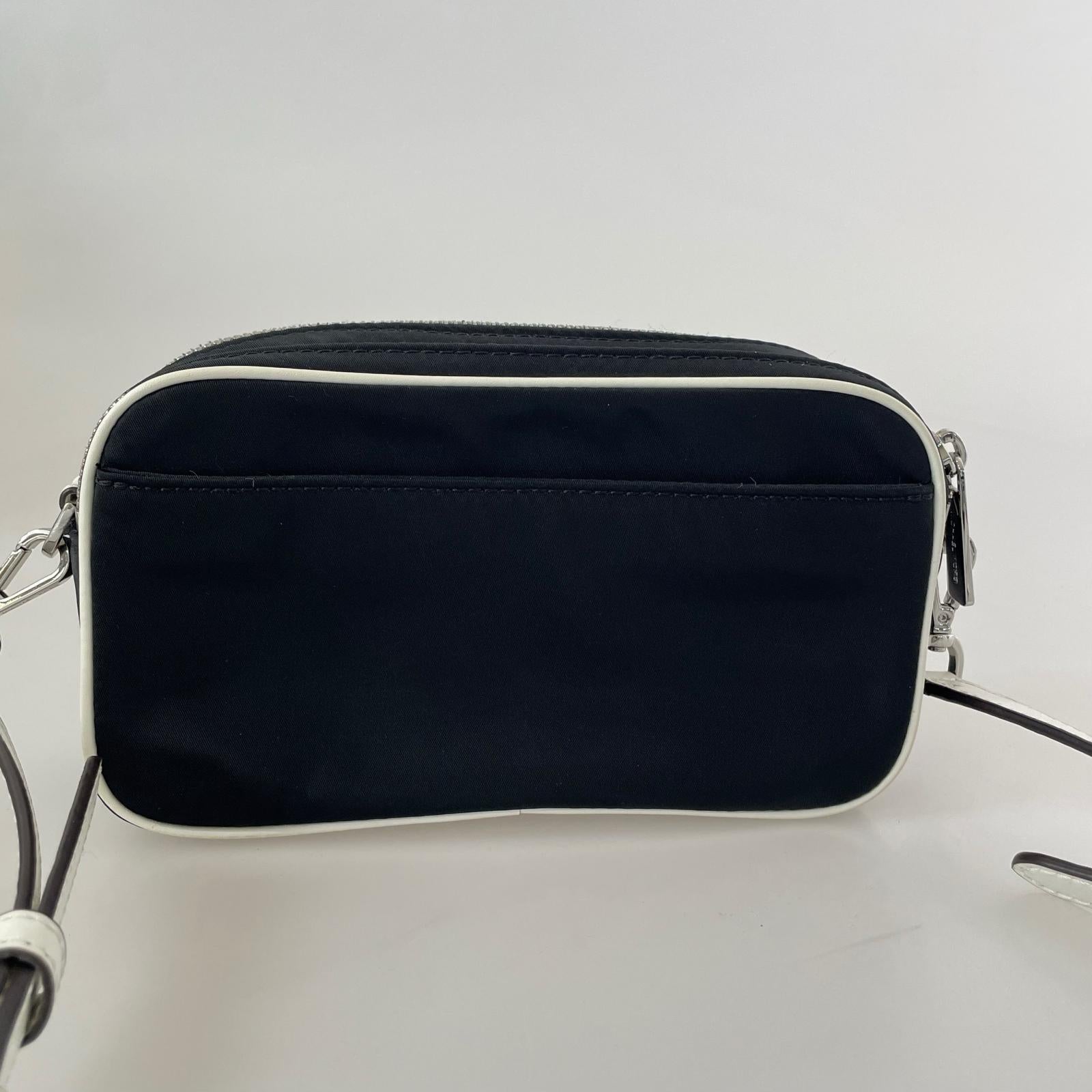 ショルダーバッグ ナイロンショルダーバッグ BLK ブラック
