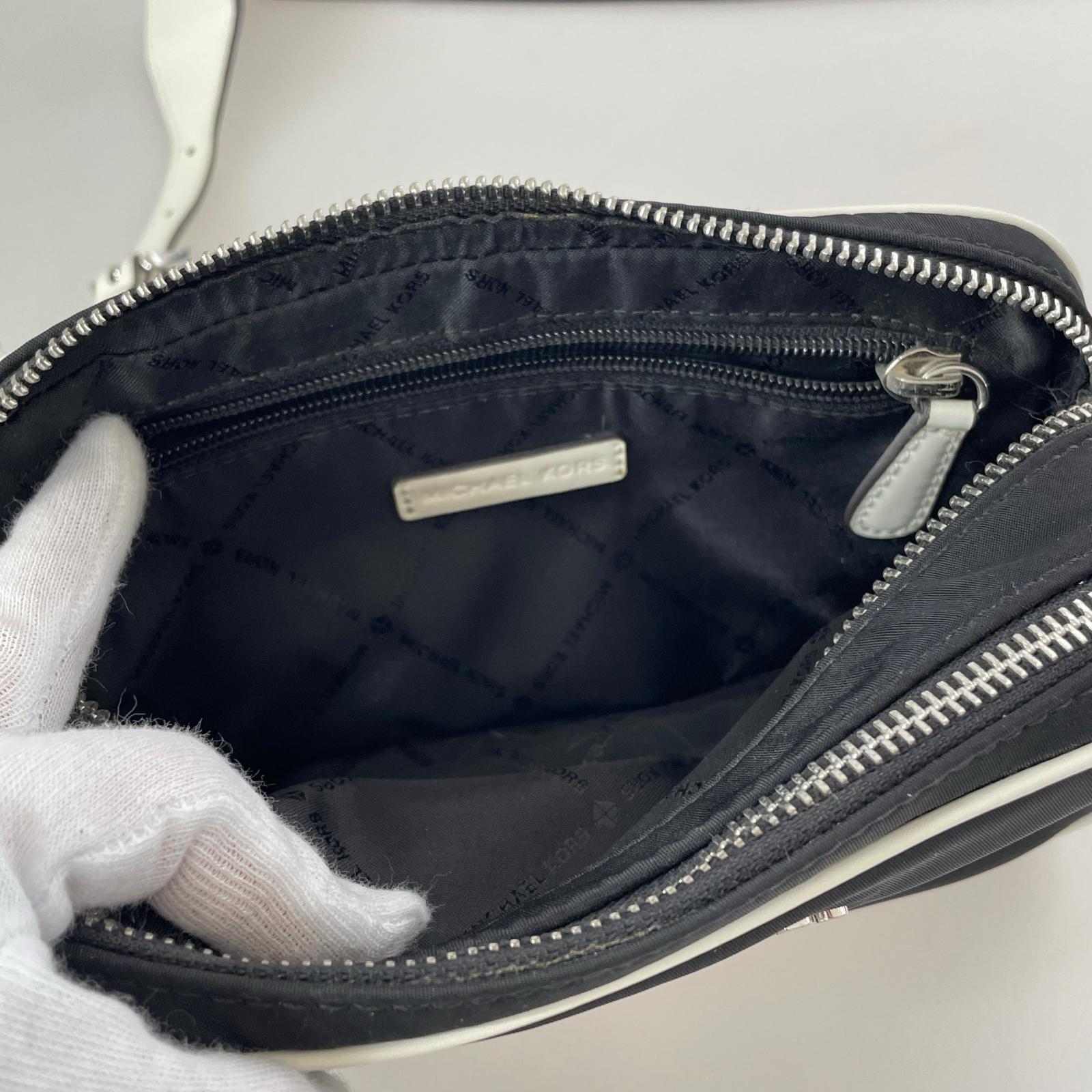 ショルダーバッグ ナイロンショルダーバッグ BLK ブラック