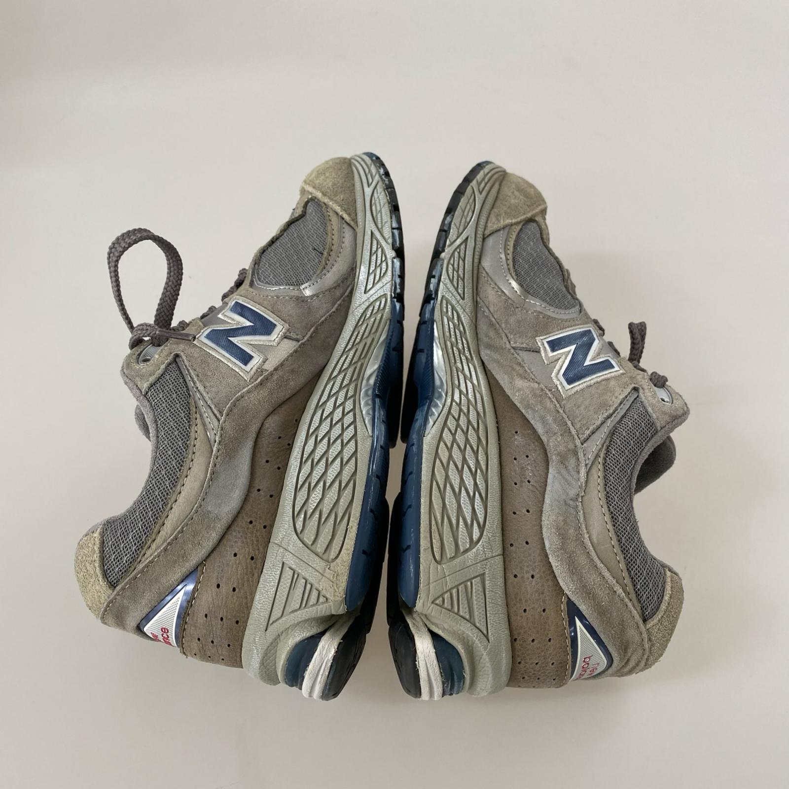 スニーカー M2002RVA (27.5) 27.5cm (US9 1/2 UK9 EU45) グレー