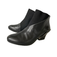 ブーツ ISSEY MIYAKE×UNITED NUDE レザーショートブーツ ブラック (38) 38 ブラック