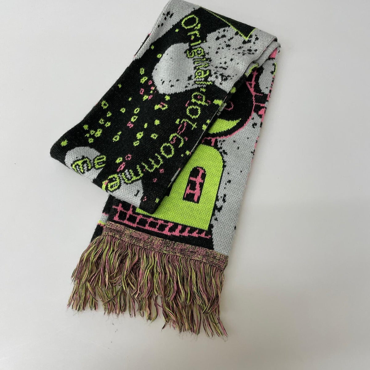 その他アクセサリー JACQUARD KNIT SOCCER SCARF マルチカラー