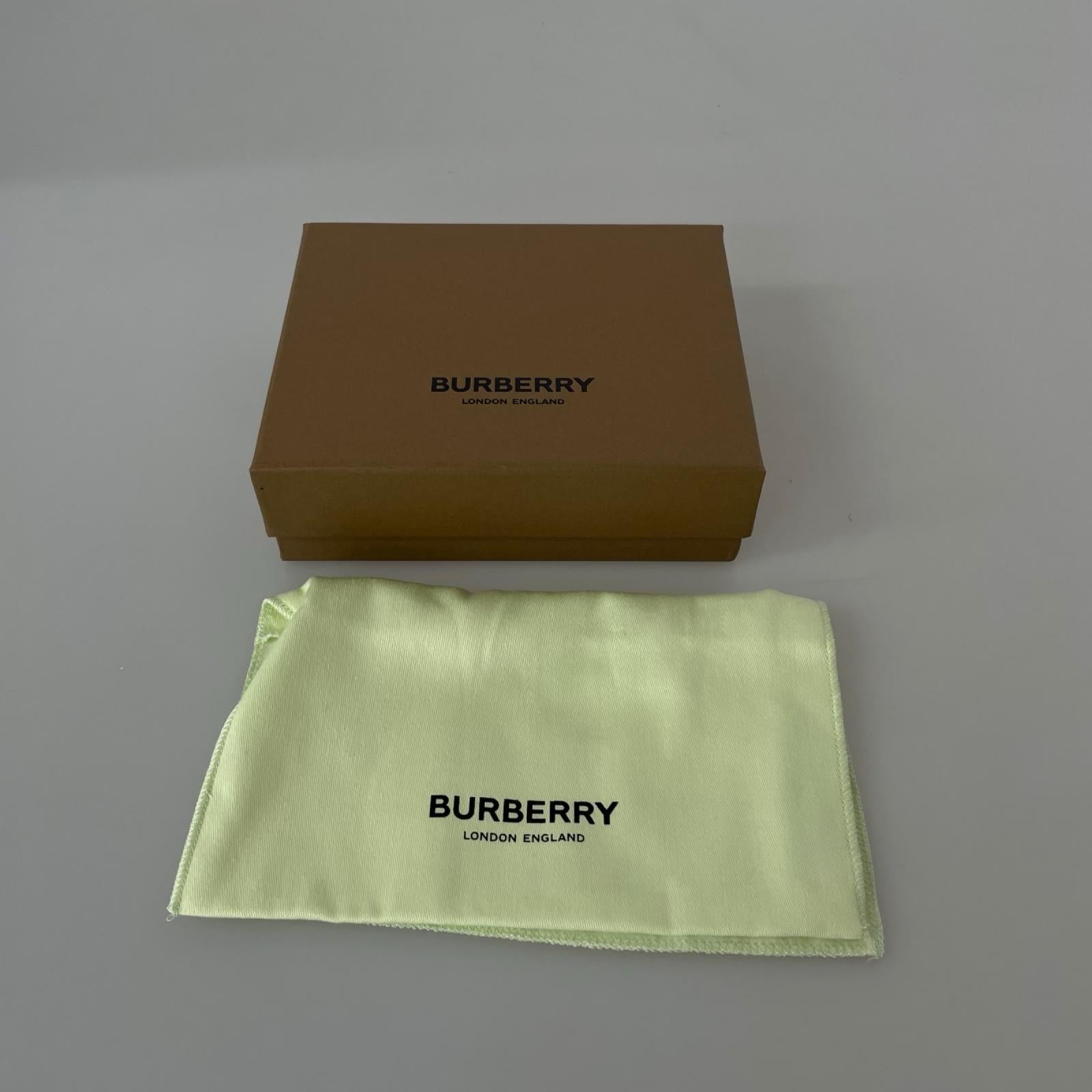 コンパクトウォレット BURBERRY カードケース ピンク ピンク