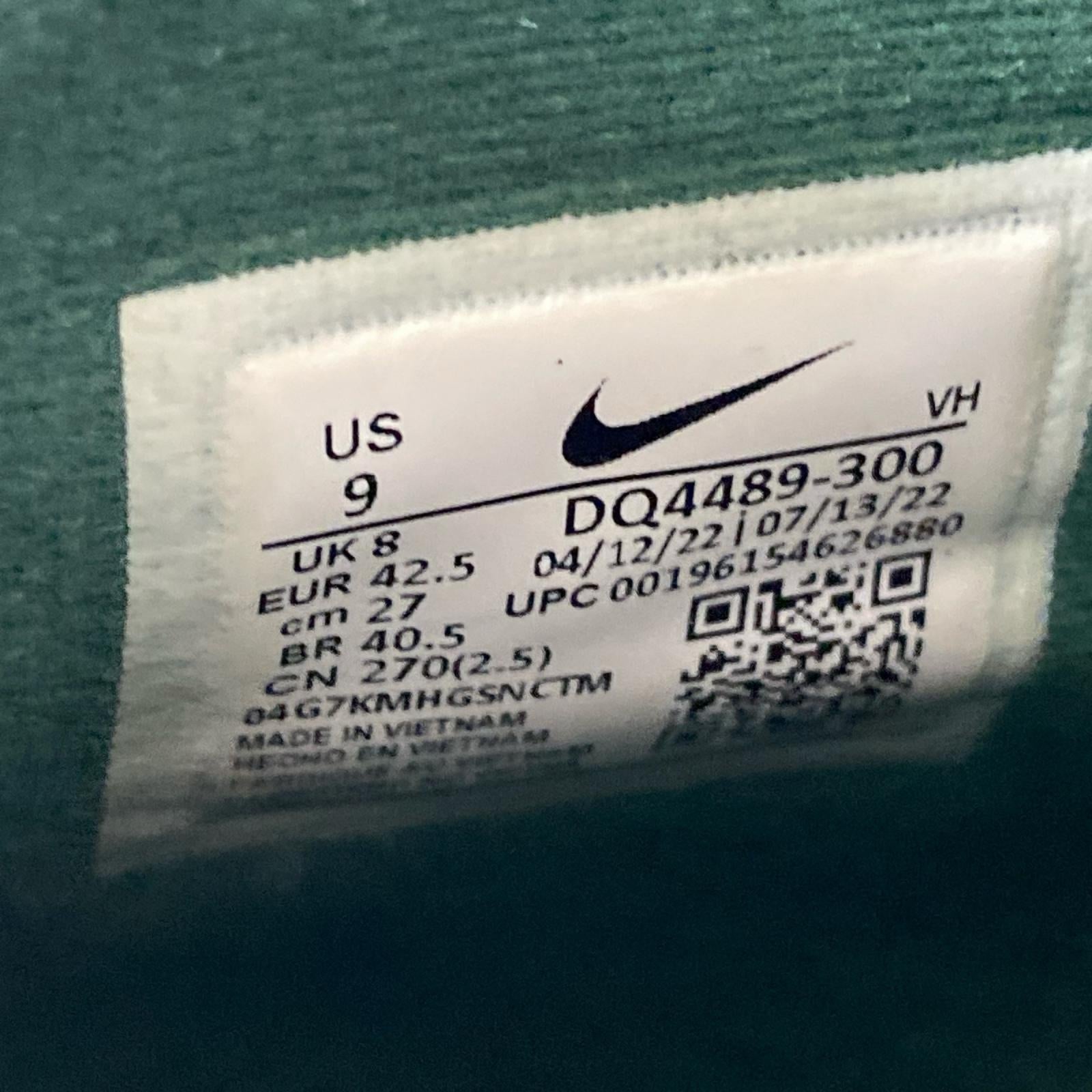 スニーカー SB Dunk High Pro Decon DQ4489-300 (27.0) 27cm (US9 UK8 1/2 EU44) グリーン