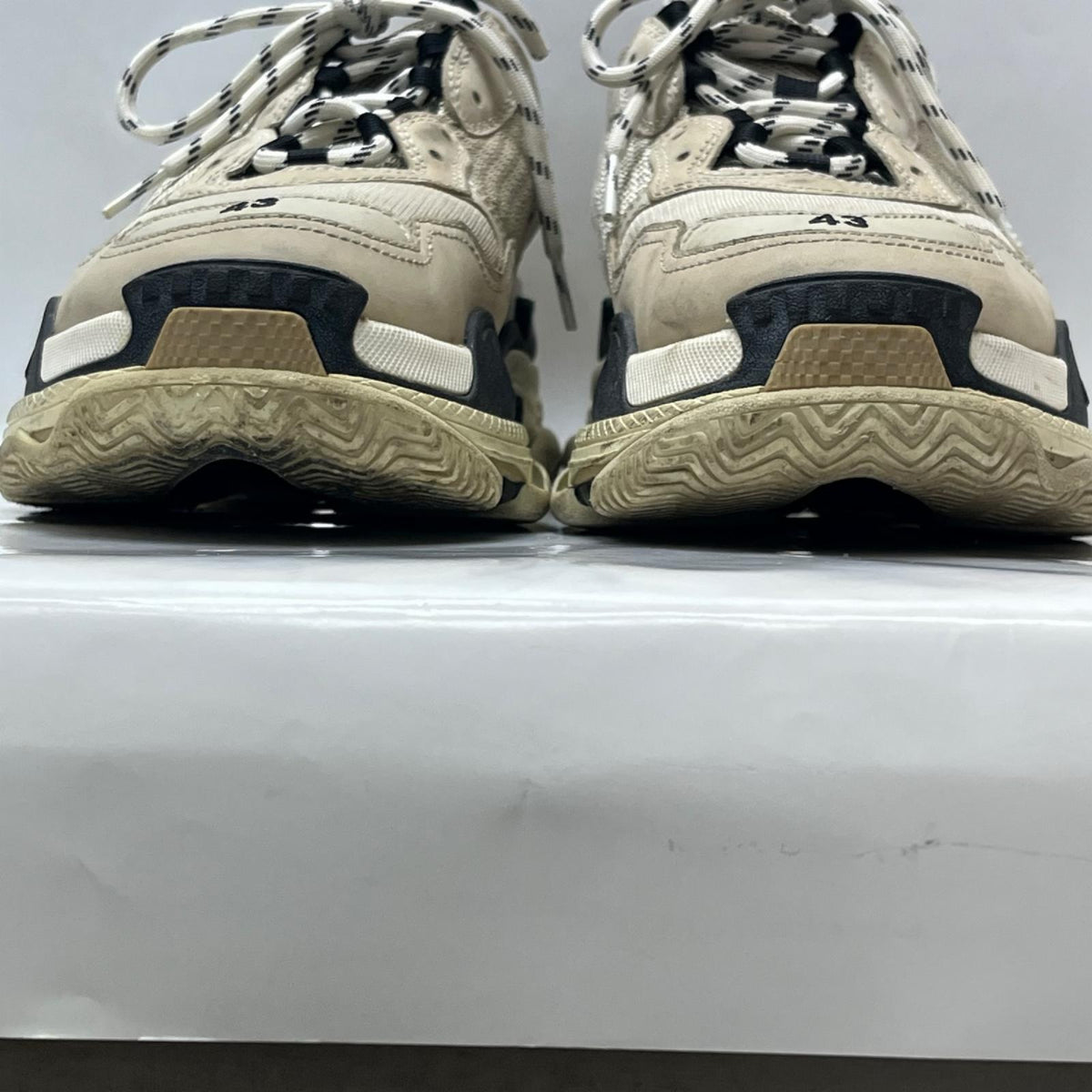 Balenciaga/トリプルS/536737/43/ベージュ