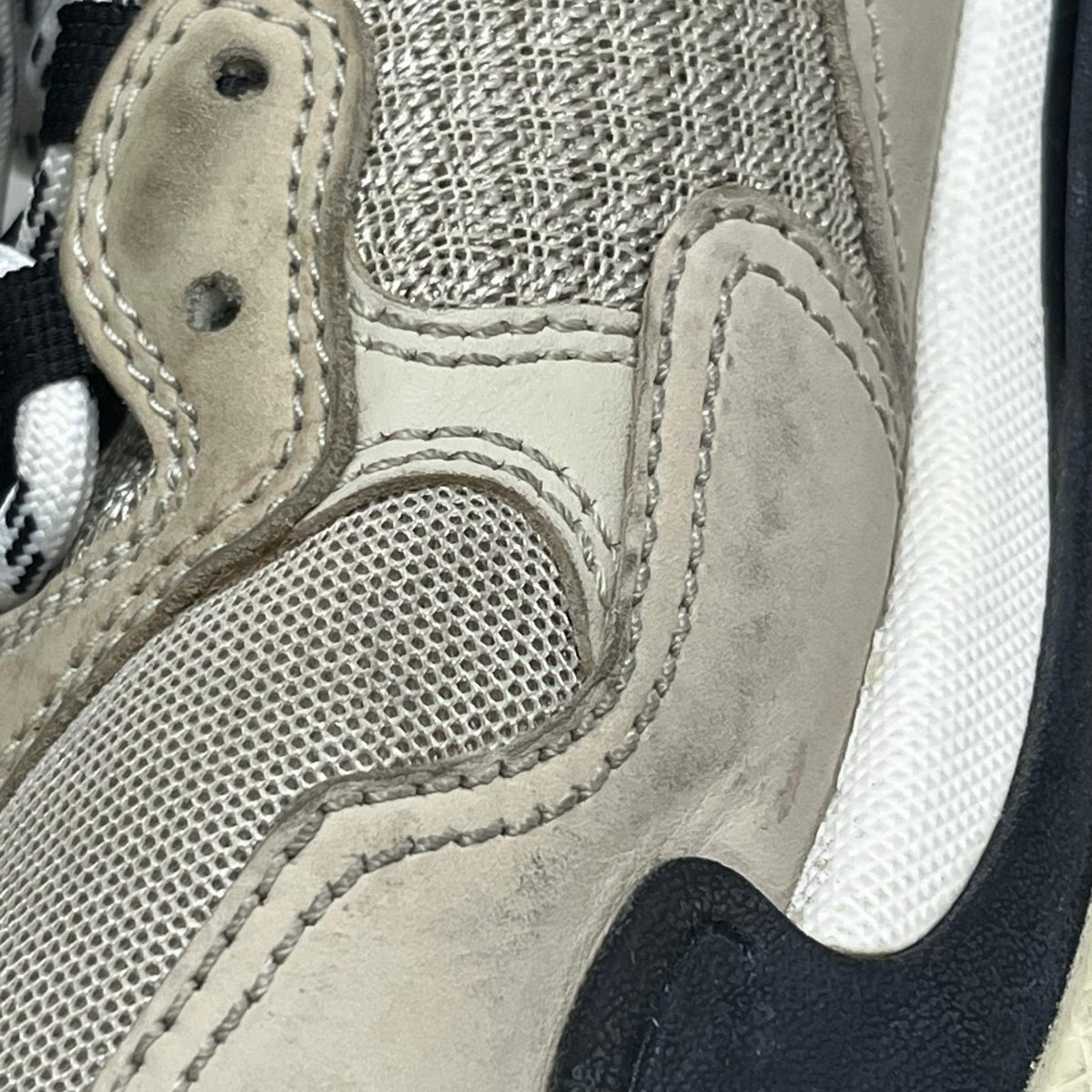 Balenciaga/トリプルS/536737/43/ベージュ