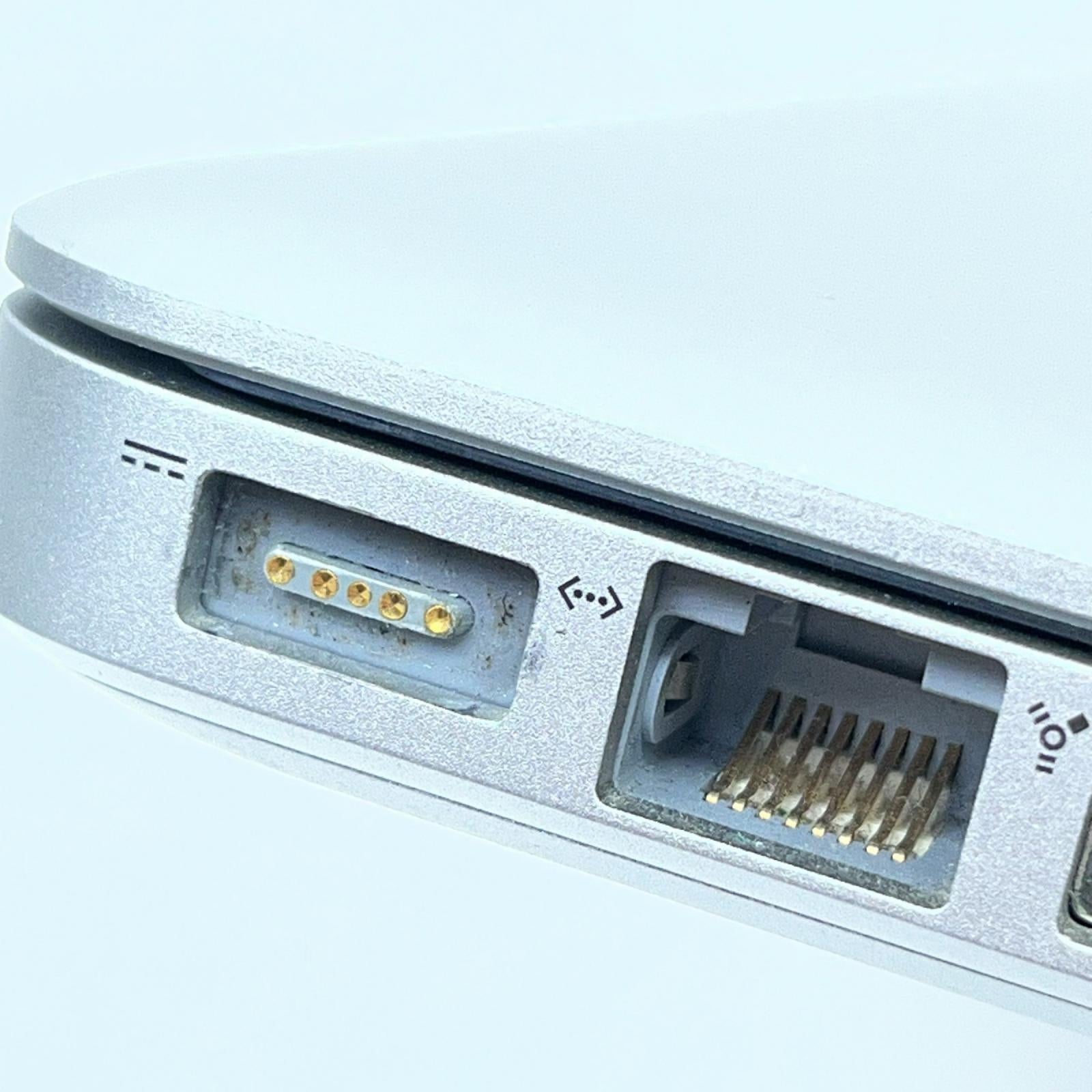 MAC BOOK PRO パソコン