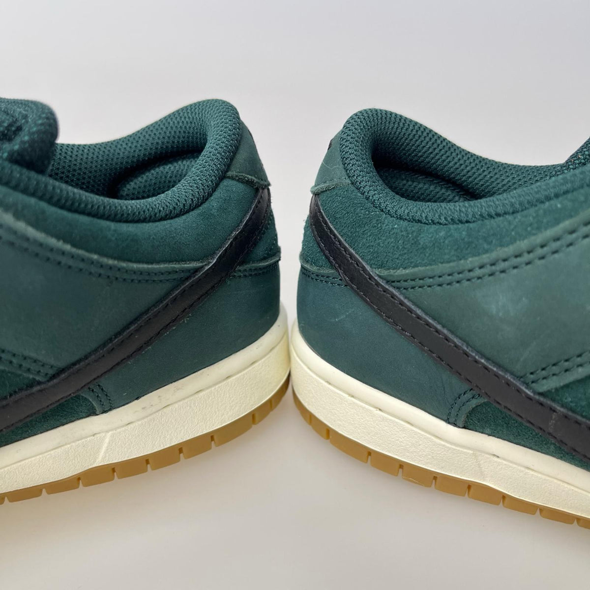 スニーカー FJ1674-300 SB Dunk Low (26.5) 26.5cm (US8 1/2 UK8 EU43) グリーン