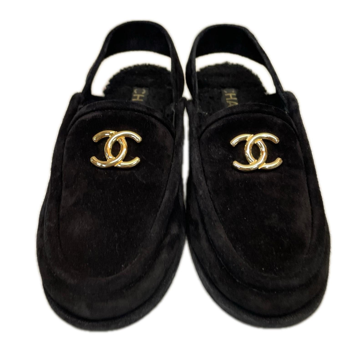 CHANEL ムートンスリングバック サンダル 23.5cm (US5 1/2 UK5 EU37)