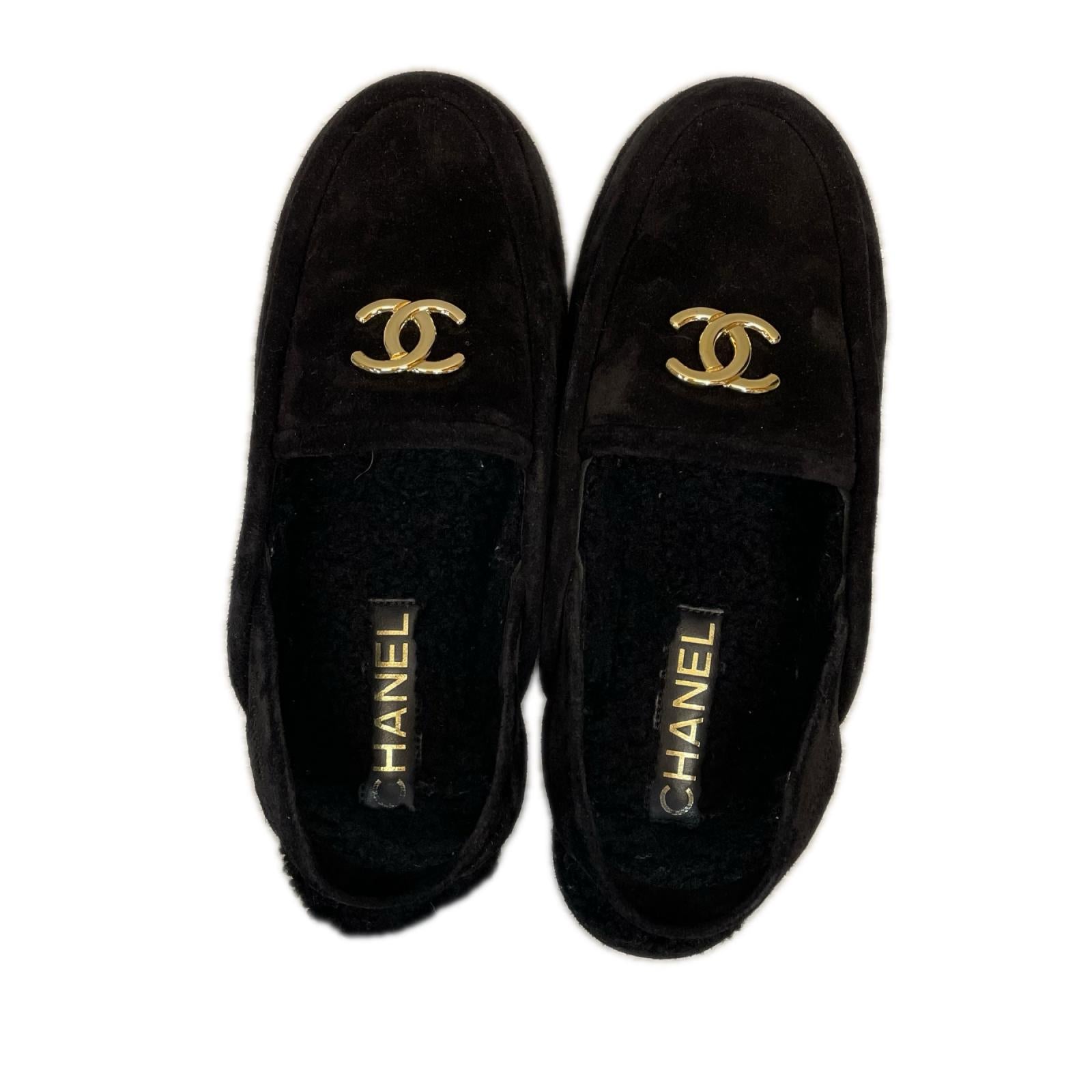 CHANEL ムートンスリングバック サンダル 23.5cm (US5 1/2 UK5 EU37)
