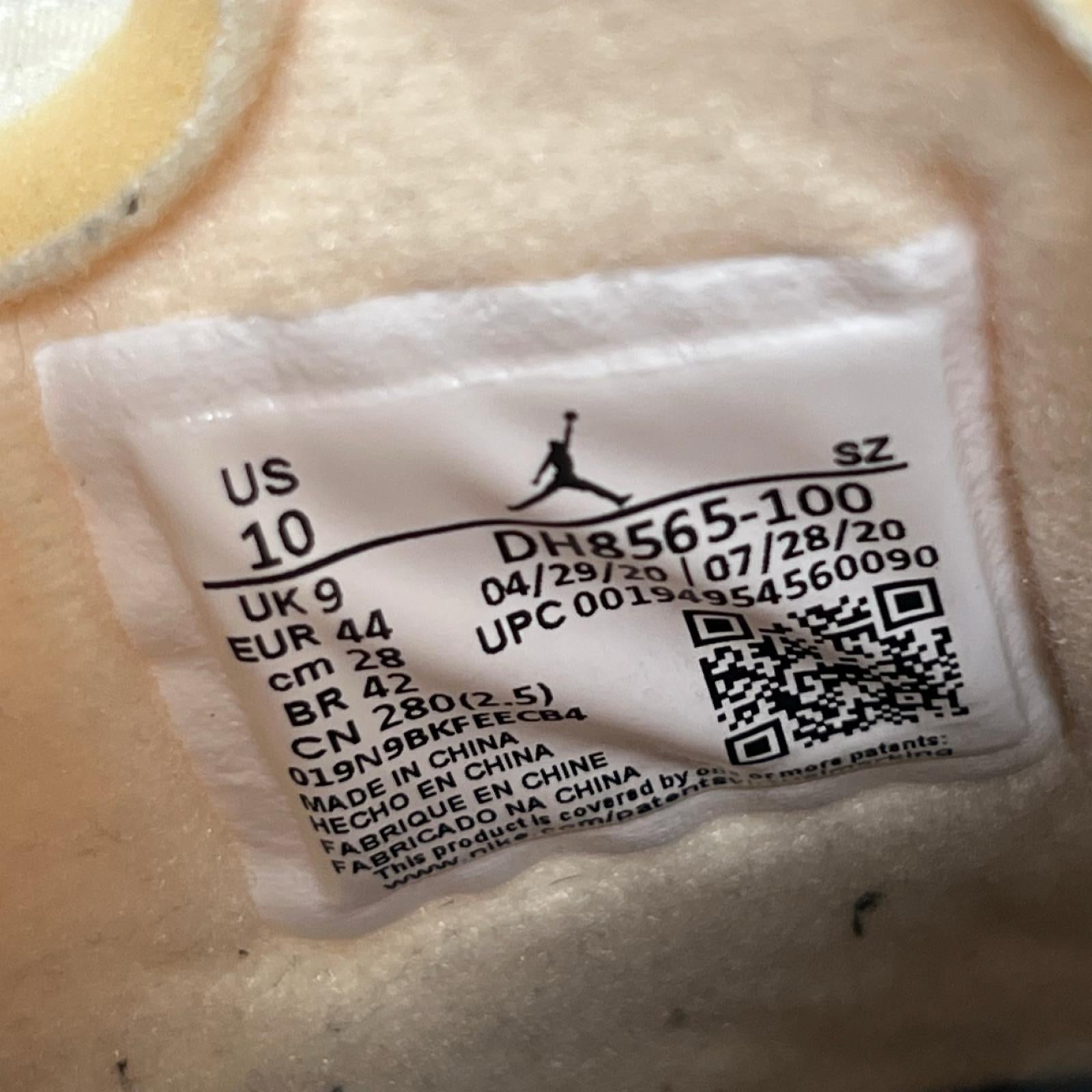 スニーカー DH8565-100 28cm (US10 UK9 1/2 EU46) イエロー
