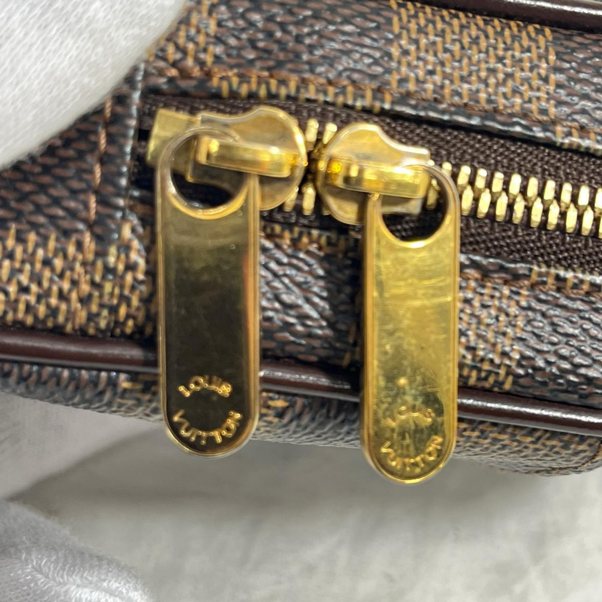 LV エテュイ オカピPM N61738