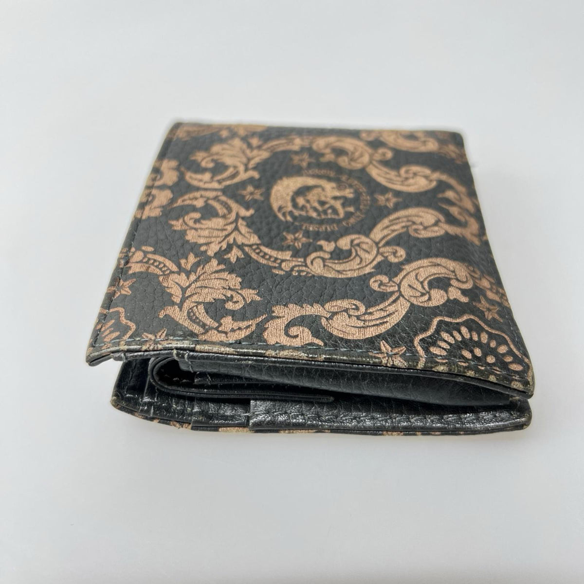 コンパクトウォレット 2つ折り財布 総柄BRW