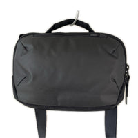 ショルダーバッグ Aer 黒 TECH SLING ブラック