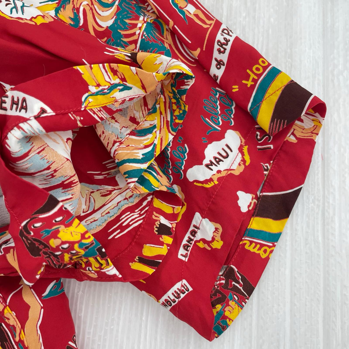 半袖シャツ Hawaiian Shirt“HISTORY OF THE ISLANDS” L レッド