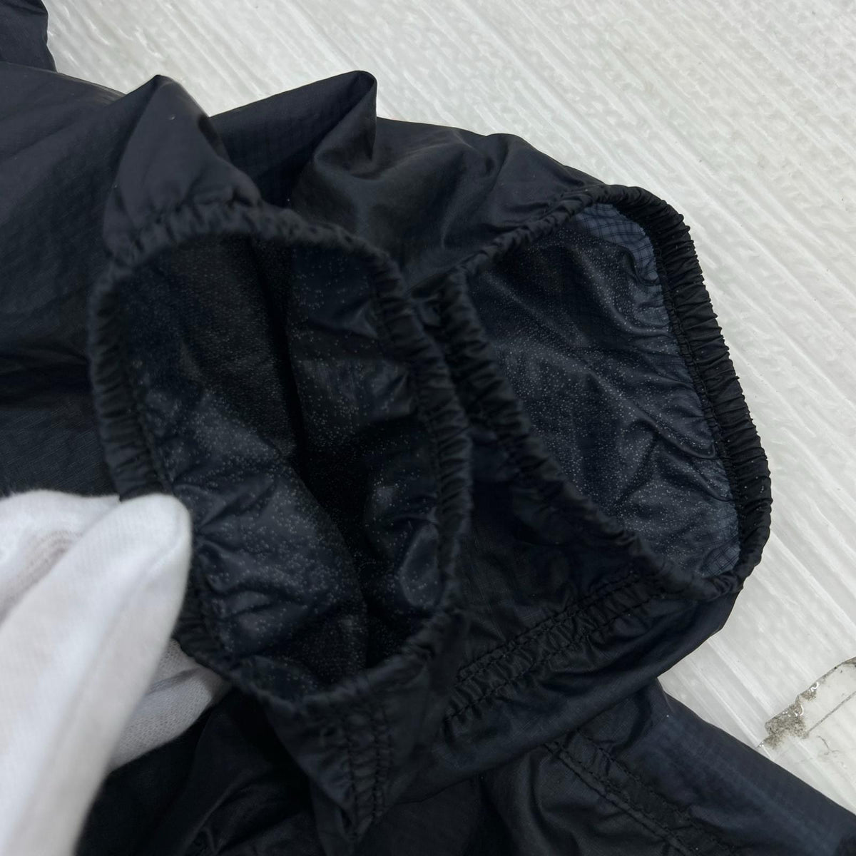マウンテンパーカー FREE RUN ANORAK ブラック(XL) ブラック