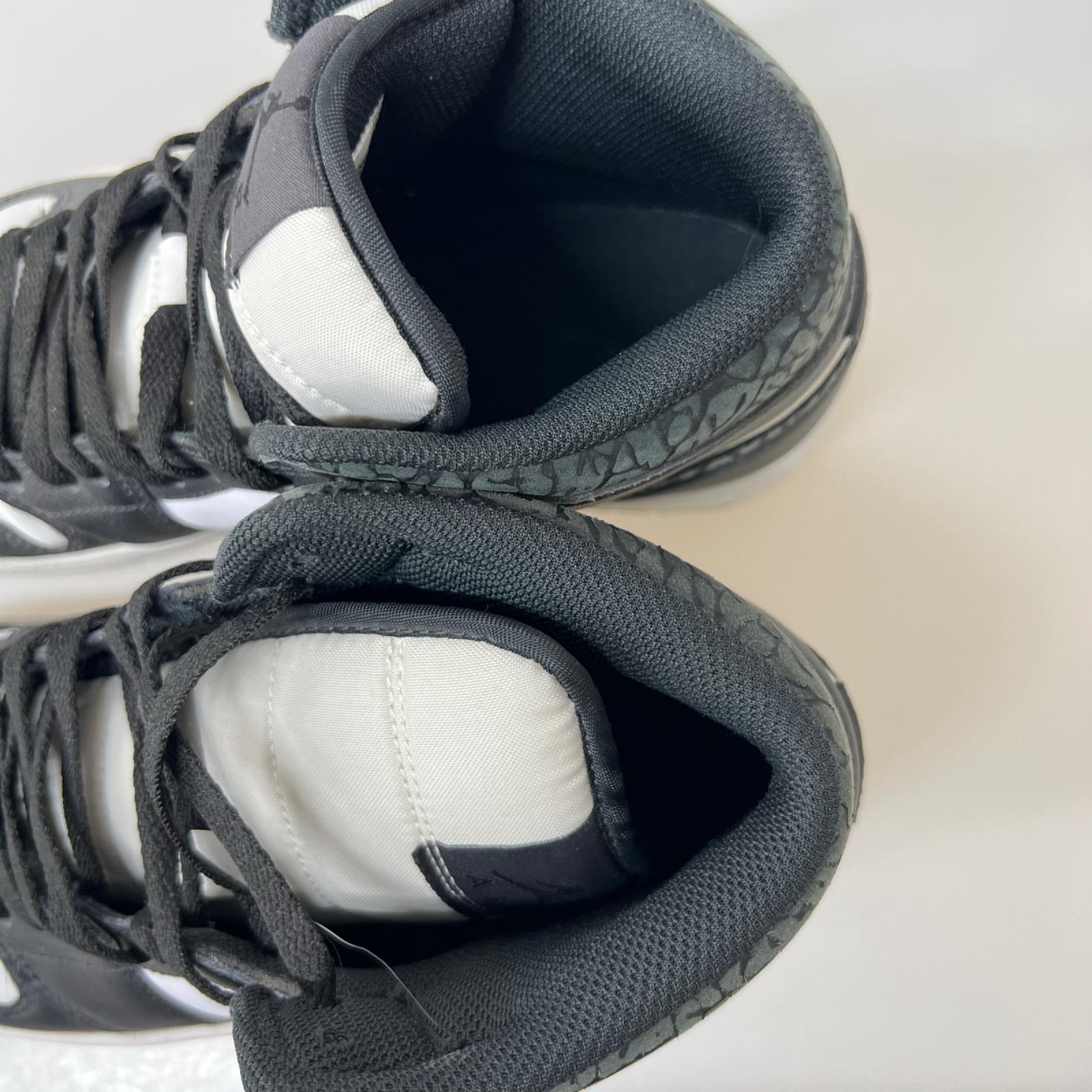 スニーカー AIR JORDAN 1 MID SE 黒 (26.5) 26.5cm (US8 1/2 UK8 EU43)