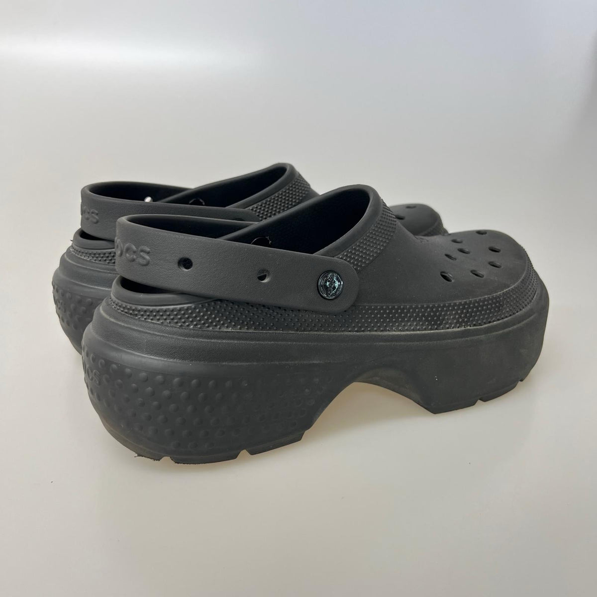 サンダル CROCS STOMP CLOG (M13) ブラック