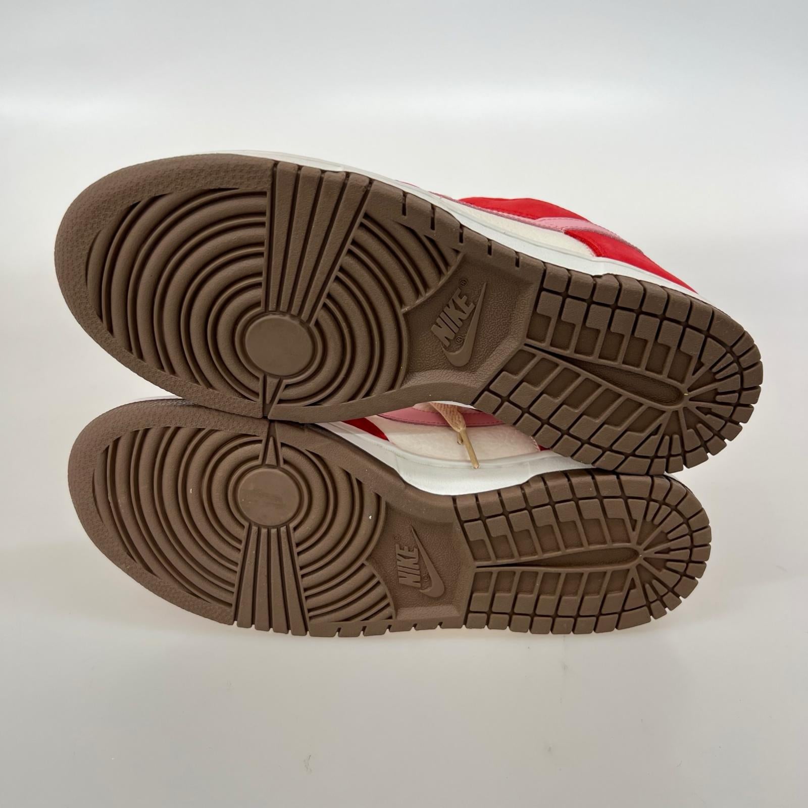 スニーカー WMNS DUNK LOW PRM/26cm/FB7910-600 26cm (US8 UK7 1/2 EU42)