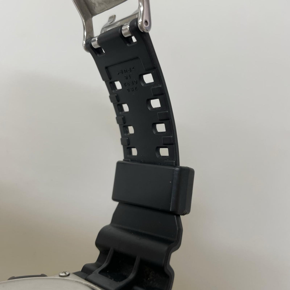 腕時計 GA-100CF ブラック
