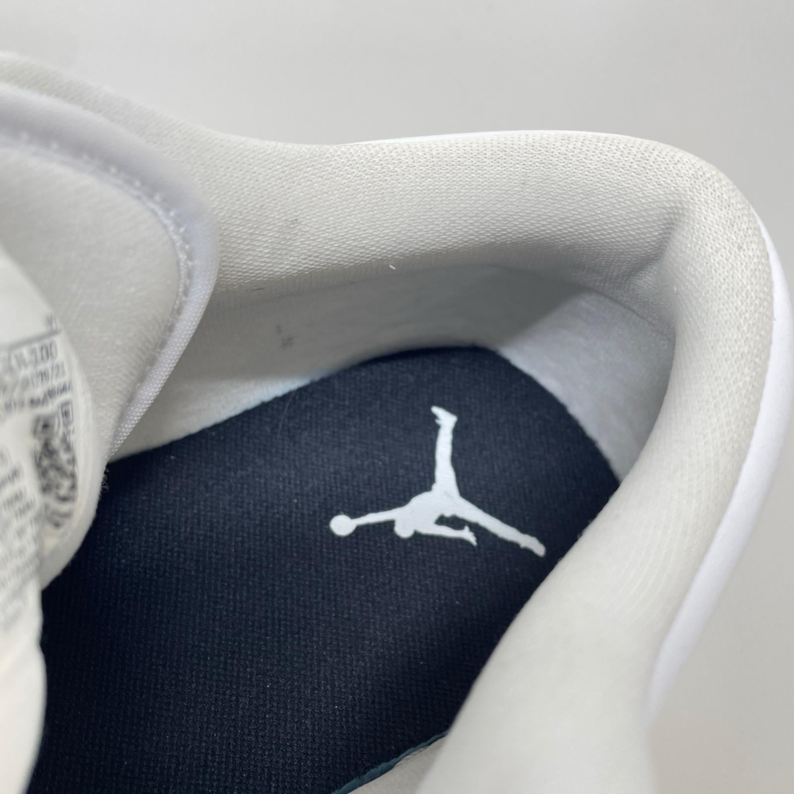 スニーカー Women's Air Jordan 1 Low (27) DC0774-100 27cm (US9 UK8 1/2 EU44)