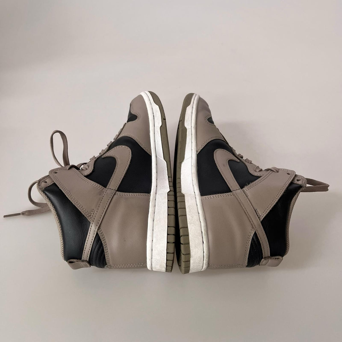 スニーカー Dunk High Moon Fossil 黒 ベージュ (24.5) 24.5cm (US6 1/2 UK6 EU39)