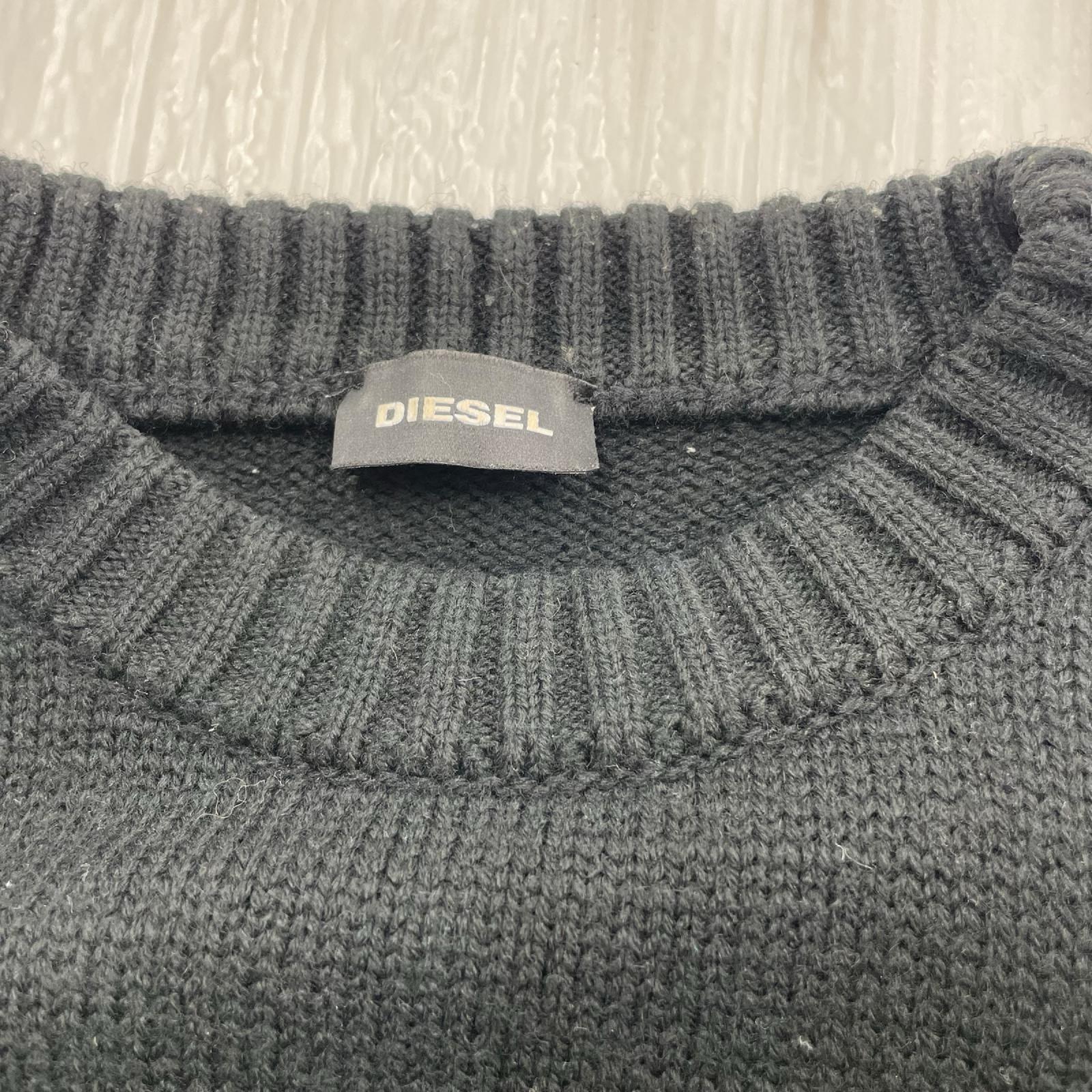 ニット K-LOGOX-C クルーネック ロゴ 黒 (M) M ブラック