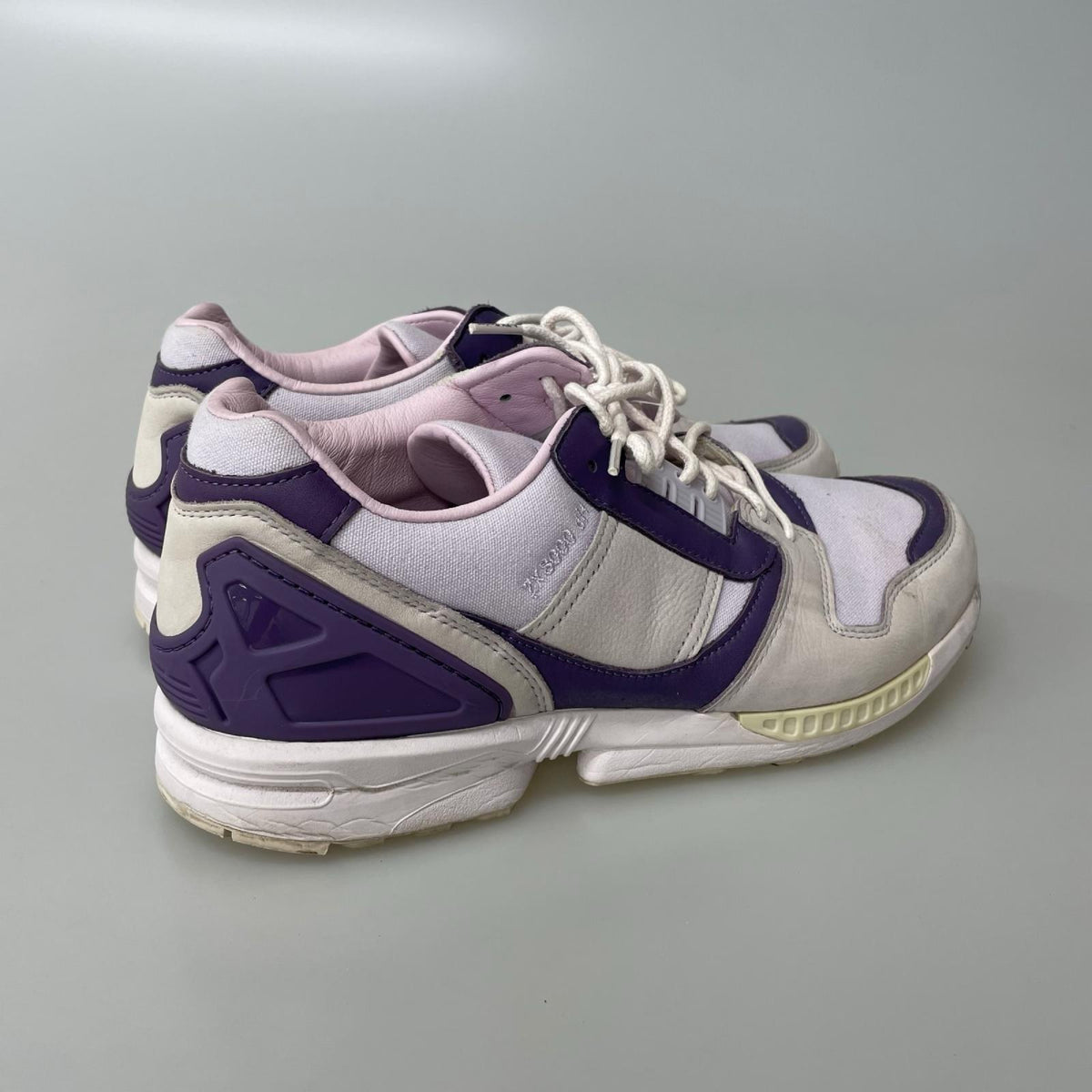 スニーカー FX8528 28.5cm (US10 1/2 UK10 EU47)