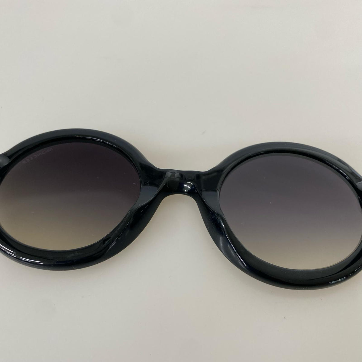 その他アクセサリー Mrs Moncler ML0005 ラウンド サングラス/ブラック ブラック