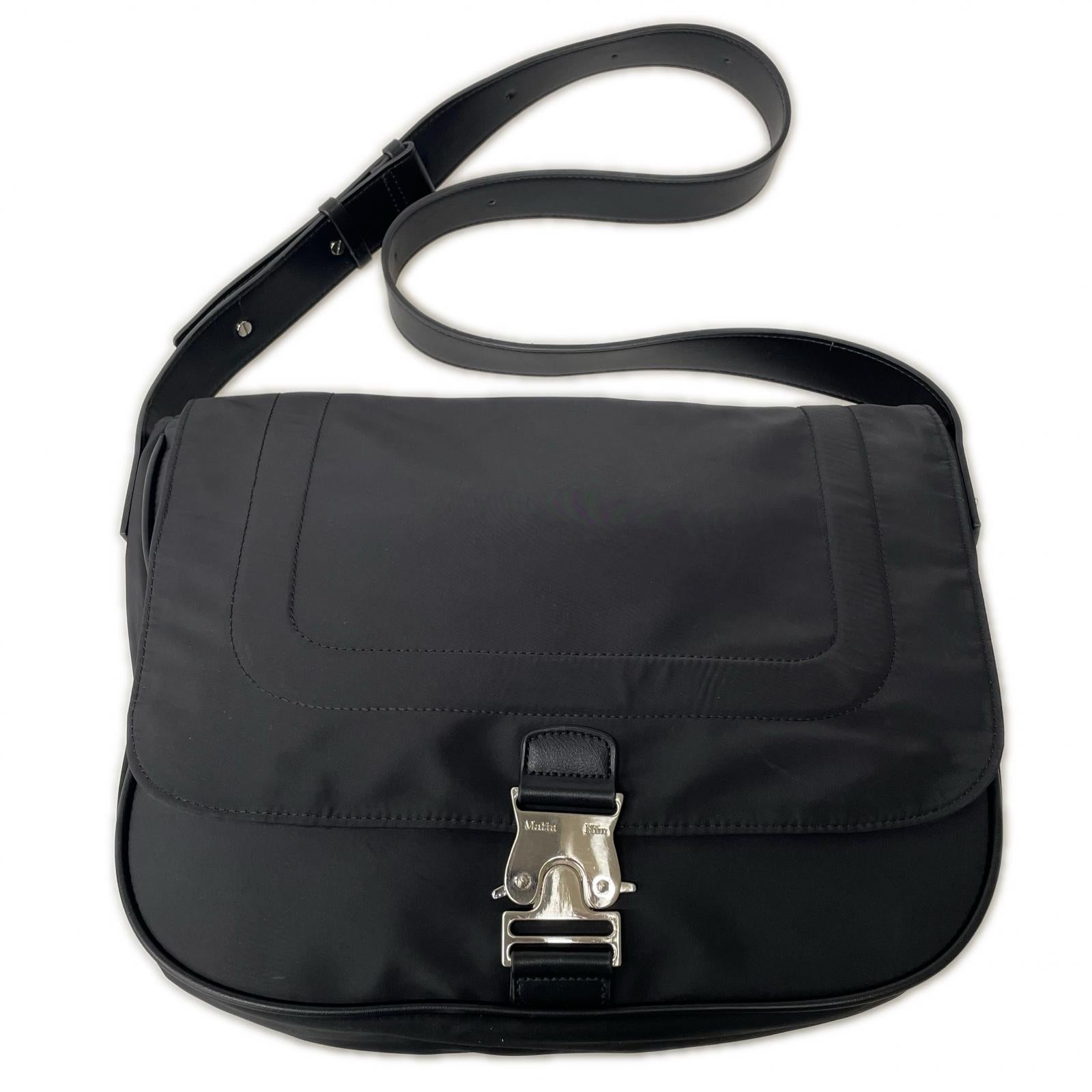 ショルダーバッグ Matin Kim MINI BUCKLE BAG ブラック