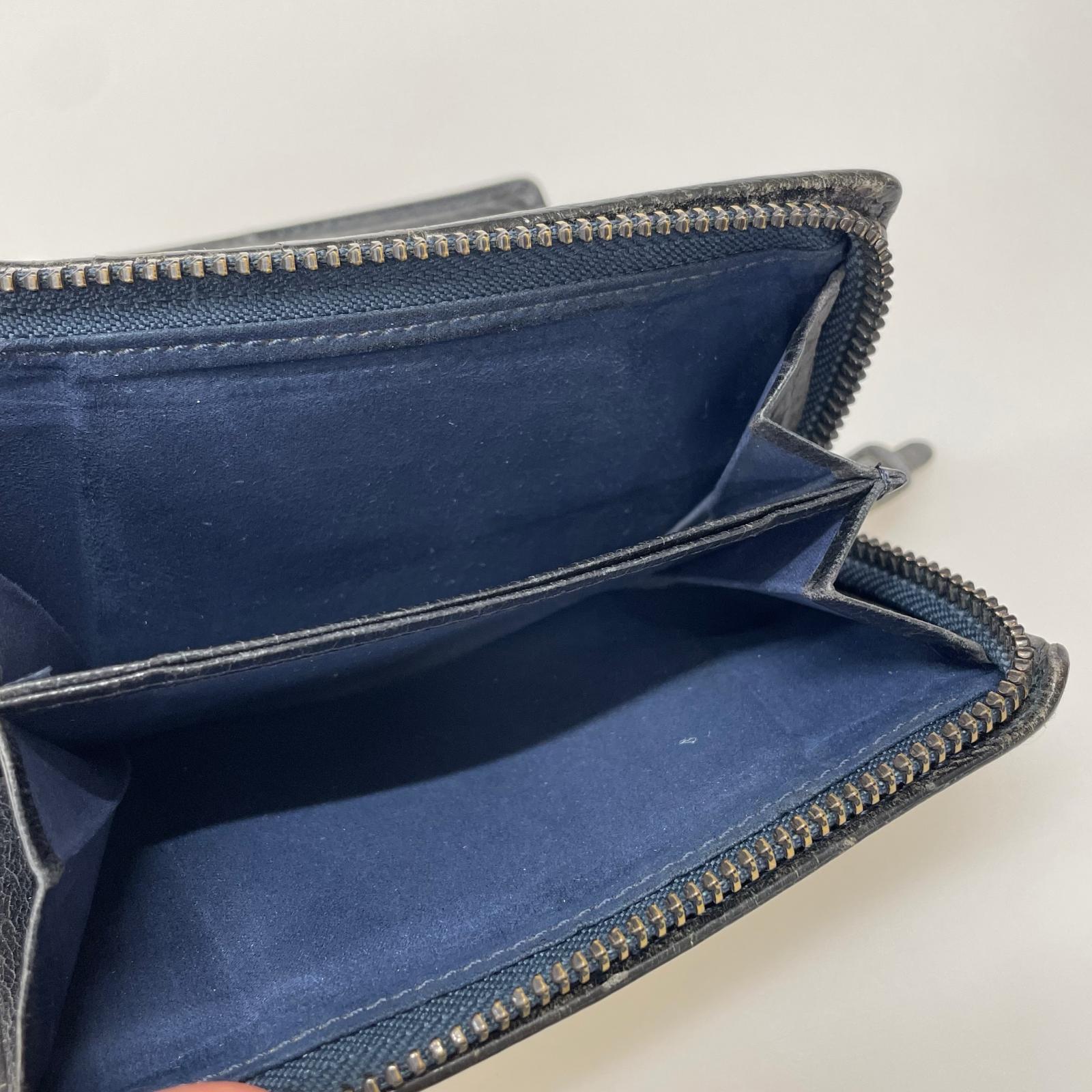 コンパクトウォレット レザー二つ折り財布 ブラック