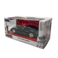 Jada 1/24 1967 TOYOTA 2000GT スケールカー
